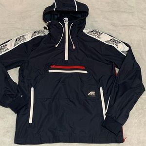 SuperDry 1/4 Zip Pullover Windbreaker - XL